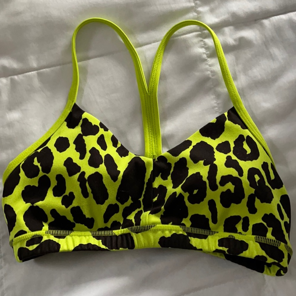 Like New! FLEO Reinette Bra, Medium. Lime/Black Leopard print.